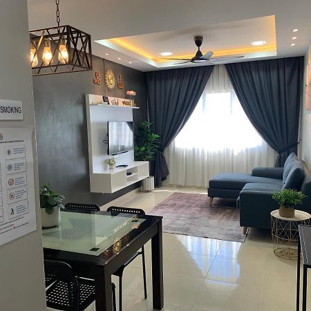 Dnaura Homestay Batu Buruk Terengganu Kuala Terengganu Exterior foto